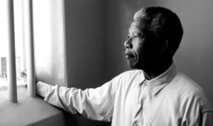 Nelson Mandela: 'Nếu không bỏ được oán hận thì tôi vẫn đang ở trong tù'